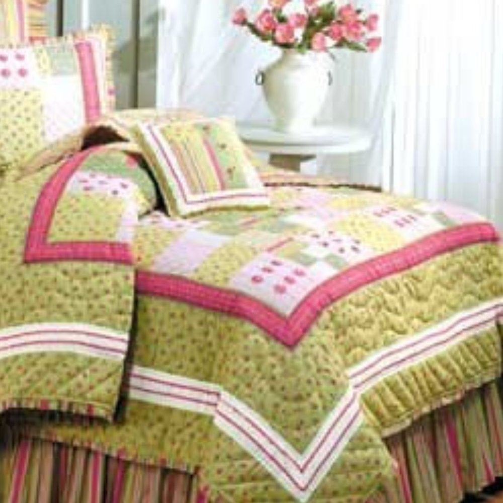 C&F Full/Queen Rikki Patchwork Quilt